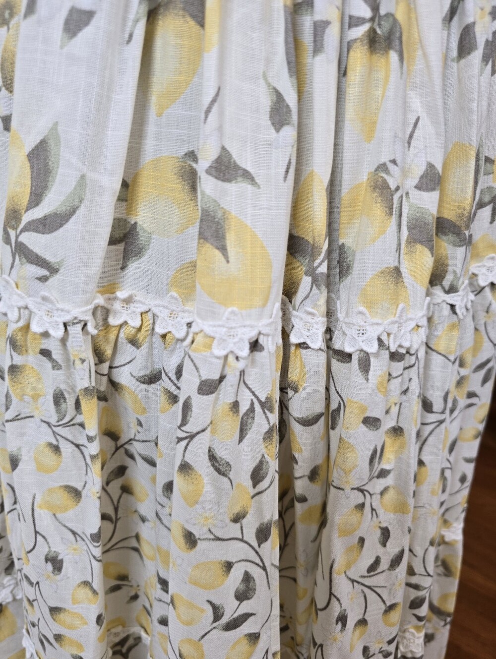 Haute Hippie Lemon Print Tiered Midi Dress Crochet Trim Sz.6 Cotton Cottagecore - Picture 10 of 15